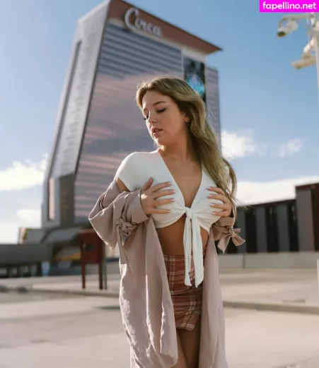 Lauren Brooks OnlyFans Thumbnail #kzNggOHBnu