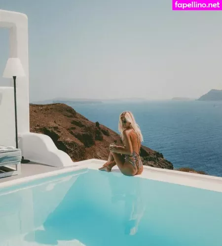 Lauren Bullen OnlyFans Thumbnail #PjCSVkWRIV