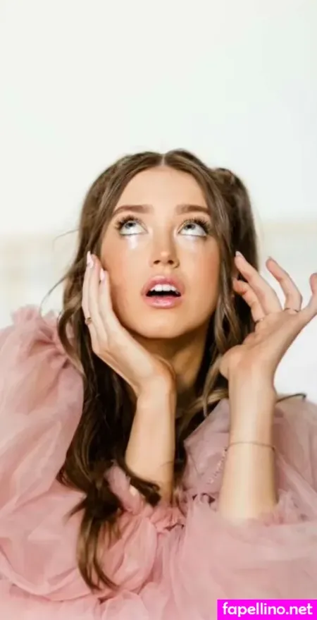 Lauren Cantrell OnlyFans Thumbnail #iil6OOmlQe