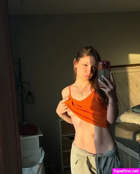 Lauren Claire OnlyFans Thumbnail #Utui5q8NCO