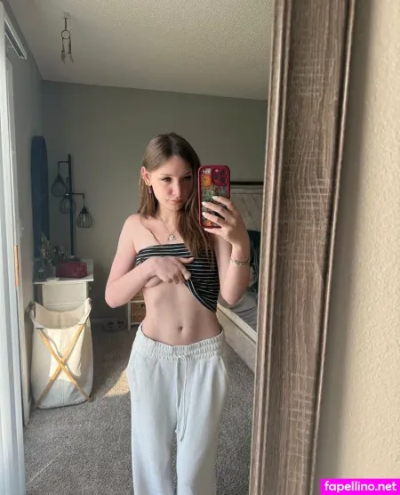 Lauren Claire OnlyFans Thumbnail #ySjnjWN2MP