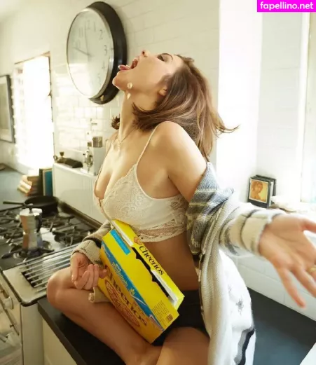 Lauren Cohan OnlyFans Thumbnail #AttH17biSX