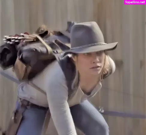 Lauren Cohan OnlyFans Thumbnail #ITy8YhqFeX