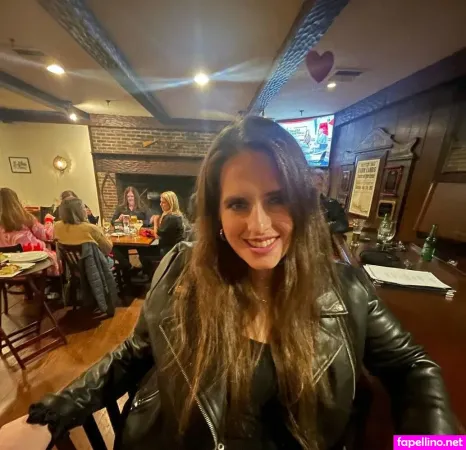 Lauren Colella Polun OnlyFans Thumbnail #VOsRewzXee