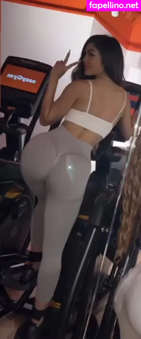 Lauren Cruz OnlyFans Thumbnail #nmFfdePI3m