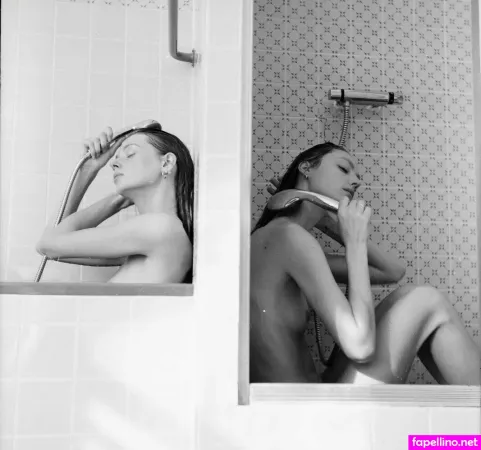 Lauren De Graaf OnlyFans Thumbnail #ln0PiisdVH