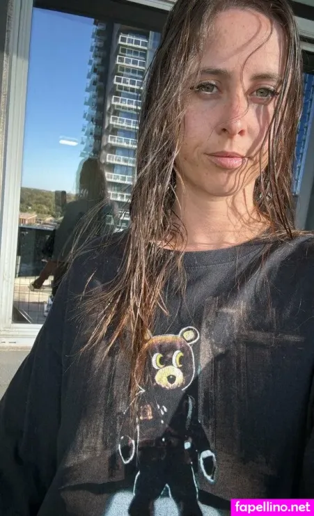 Lauren Delaguna OnlyFans Thumbnail #rLyLOi4GEL