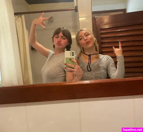 Lauren Donzis OnlyFans Thumbnail #TmlpecBhCu