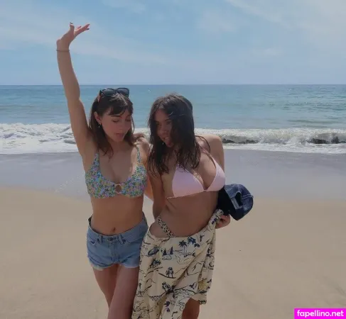 Lauren Donzis OnlyFans Thumbnail #XQ53xD5xVC