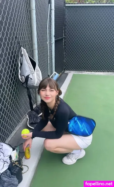 Lauren Donzis OnlyFans Thumbnail #nk7HrphkvP