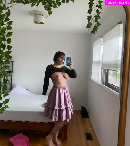 Lauren Duck OnlyFans Thumbnail #S4HraOgh4T