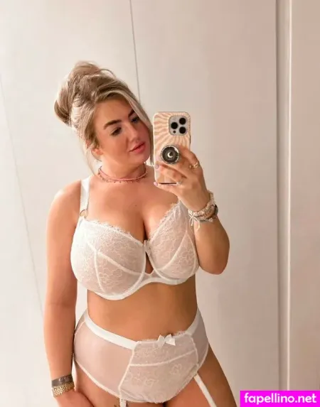 Lauren Edge 1 OnlyFans Thumbnail #GAllcxzprG