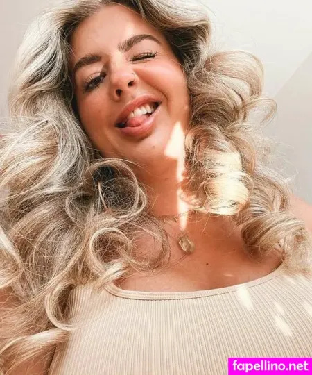 Lauren Edge 1 OnlyFans Thumbnail #LjP4mYLjJW