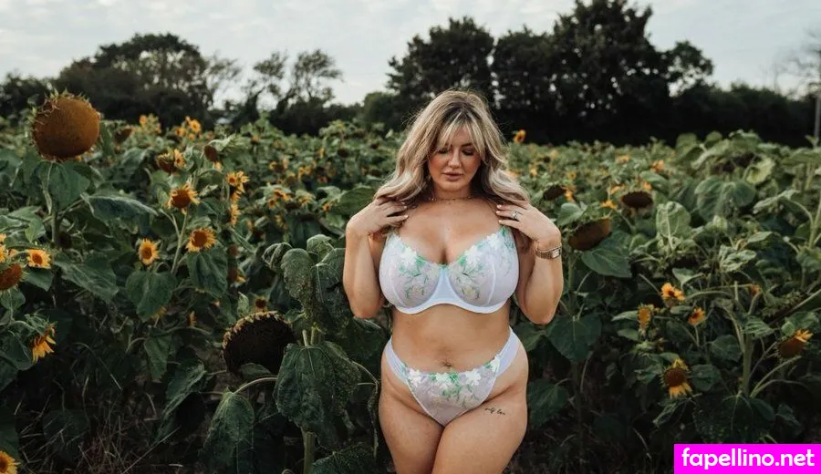 https:, itslaurenedge Nude Leaked OnlyFans Photo #NAsZFmUy9C