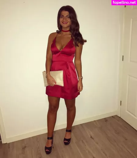 Lauren Fardon OnlyFans Thumbnail #GeGHhhBgBK