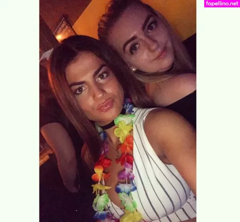 Lauren Fardon OnlyFans Thumbnail #KU0yBuFT5k