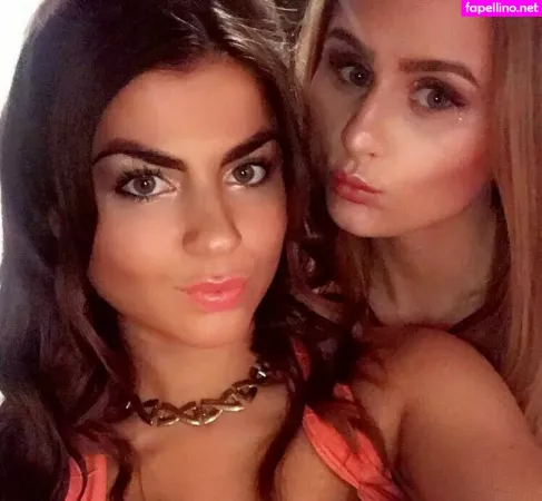 Lauren Fardon OnlyFans Thumbnail #RFA2r8uJYR