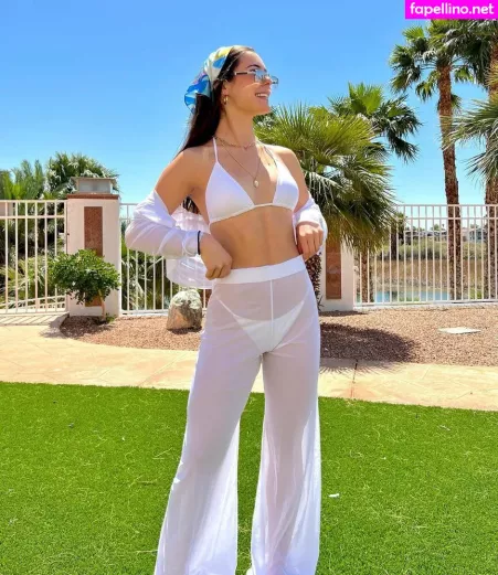 Lauren Gibson OnlyFans Thumbnail #CbTqFwxgGE