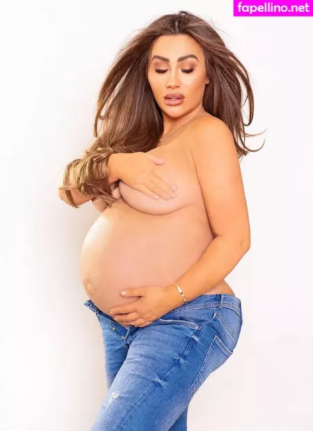 Lauren Goodger OnlyFans Thumbnail #f64Q09AZdO