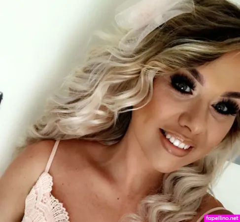 Lauren H OnlyFans Thumbnail #QmAzsy3Sr6