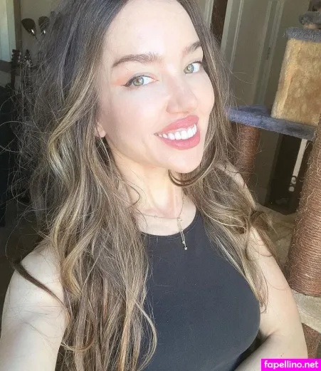 Lauren Hart OnlyFans Thumbnail #a8JgYDlaJz