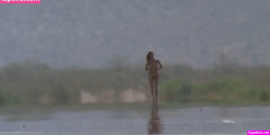 Lauren Hutton OnlyFans Thumbnail #h754XSmop5