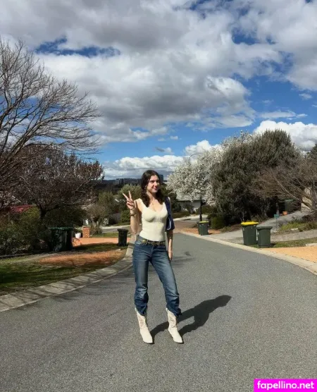 Lauren Huybers OnlyFans Thumbnail #CSYNjiRPOz