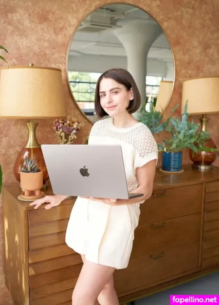 Lauren Kay OnlyFans Thumbnail #RO1IdBDyGq