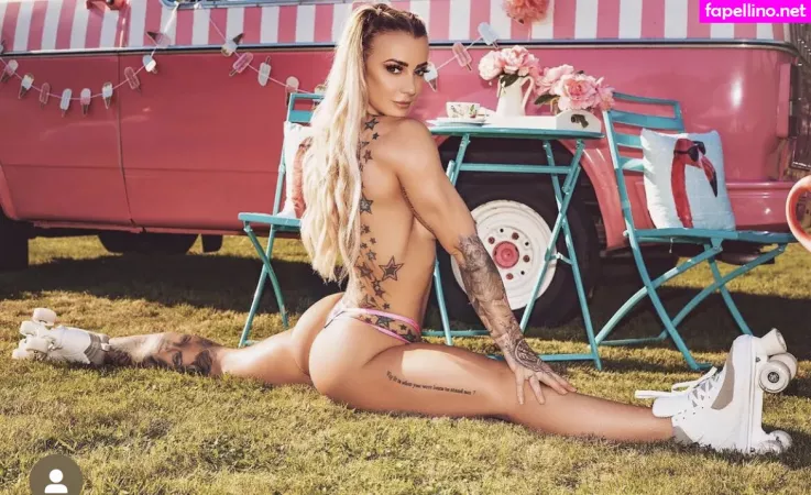 Lauren Kenealy OnlyFans Thumbnail #paQdbuQmvx