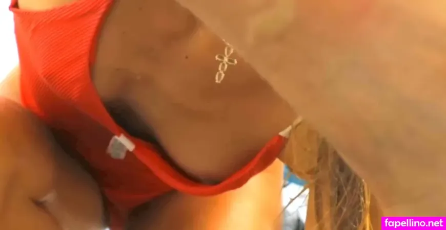 Lauren Landers OnlyFans Thumbnail #R76jLTkPsC