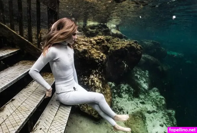 Lauren Landers OnlyFans Thumbnail #dr0IVzAYzI