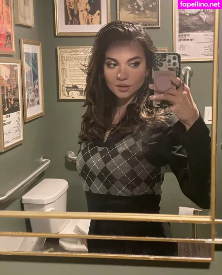 Lauren Lavera OnlyFans Thumbnail #9bEsp93IW7