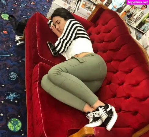 Lauren Lavera OnlyFans Thumbnail #EGV72TTD9Z