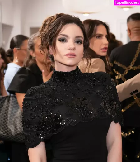 Lauren Lavera OnlyFans Thumbnail #FVKBDN85z5