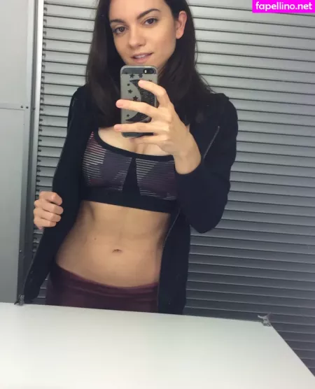 Lauren Lavera OnlyFans Thumbnail #q9XU2c2Rq5