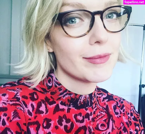 Lauren Laverne OnlyFans Thumbnail #O3w3MmtdIi