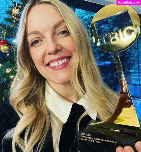 Lauren Laverne OnlyFans Thumbnail #WOeIrcpFN0