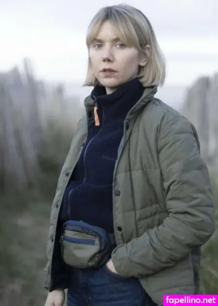 Lauren Lyle OnlyFans Thumbnail #UWmgNnaGpF