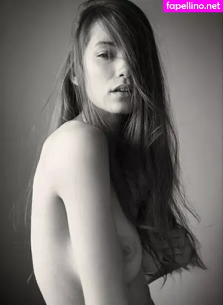 Lauren Marie Young OnlyFans Thumbnail #NV3iQvqPtG