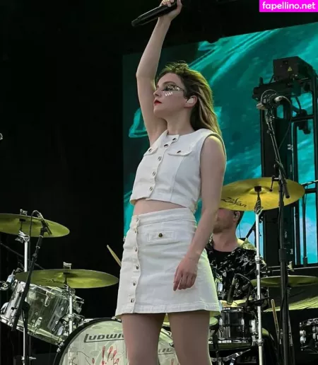 Lauren Mayberry OnlyFans Thumbnail #Lymahou1yA