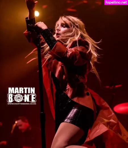 Lauren Mayberry OnlyFans Thumbnail #sVgljpfB90