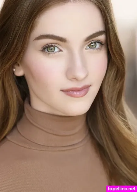Lauren Orlando OnlyFans Thumbnail #M8GVqATuKs