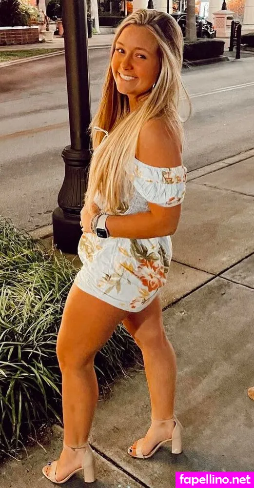 llaurenpadgett Nude Leaked OnlyFans Photo #64YNdEL9Re