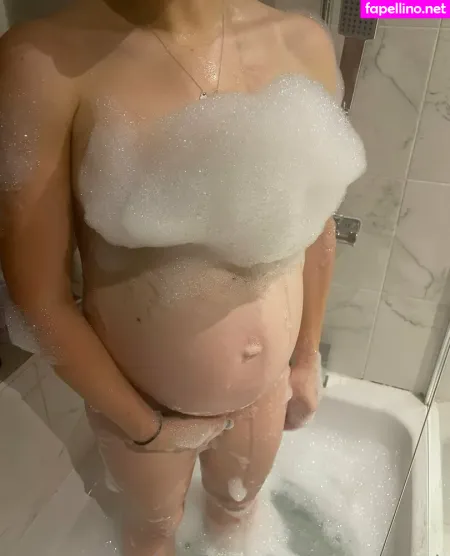 Lauren Peach OnlyFans Thumbnail #D9Z6JCbmKZ