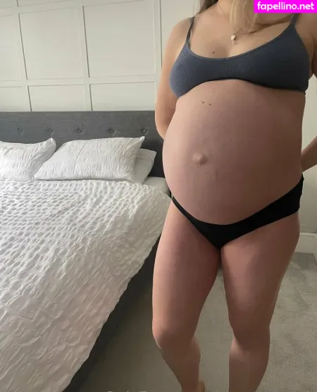 Lauren Peach OnlyFans Thumbnail #L9UA6Xh9pU