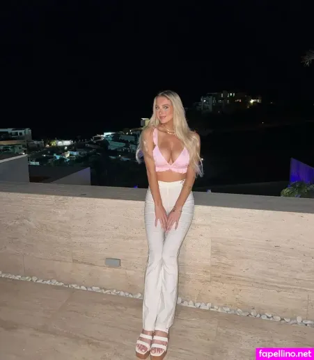 Lauren Peters Main Profile Photo