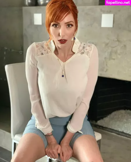 Lauren Phillips OnlyFans Thumbnail #5LYJ5Mm1KE