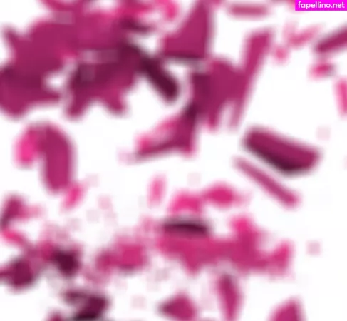 Lauren Phillips OnlyFans Thumbnail #84tPygNIXi