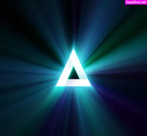 Lauren Phillips OnlyFans Thumbnail #VXBaGe7jbF