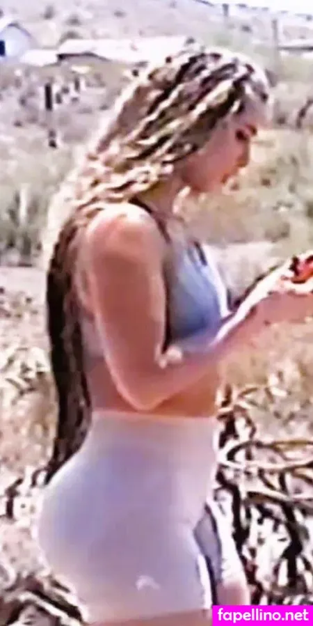 Lauren Racine Wood Lolowood Lolodoom OnlyFans Thumbnail #aRRsE0t0XO